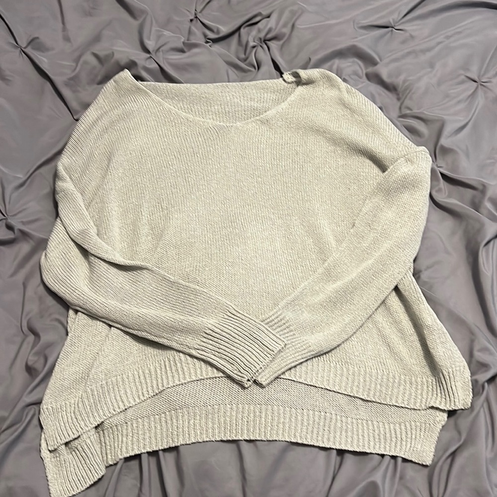grey sweater